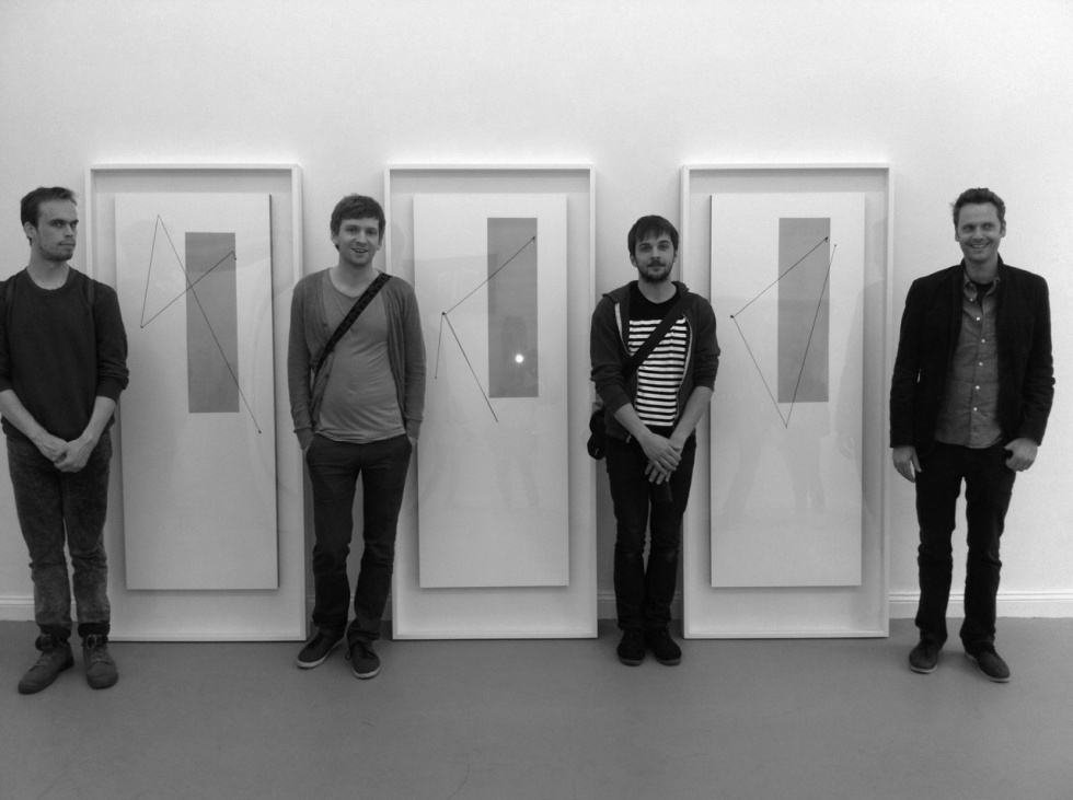 Peter-Broderick-Ólafur-Arnalds-Nils-Frahm-Dustin-OHalloran-at-Stuart-Bailes-exhibition-in-Berlin-2011_photo-by-Robert-Raths-980x731